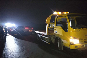 治多24小时车辆搭电联系电话